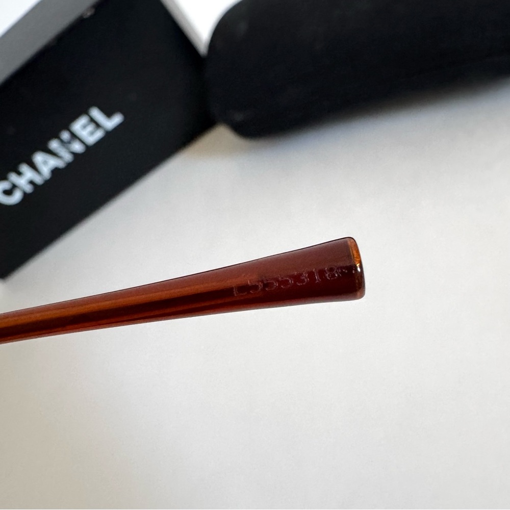 Chanel CC Logo Rimless Sunglasses - Picture 5 of 12